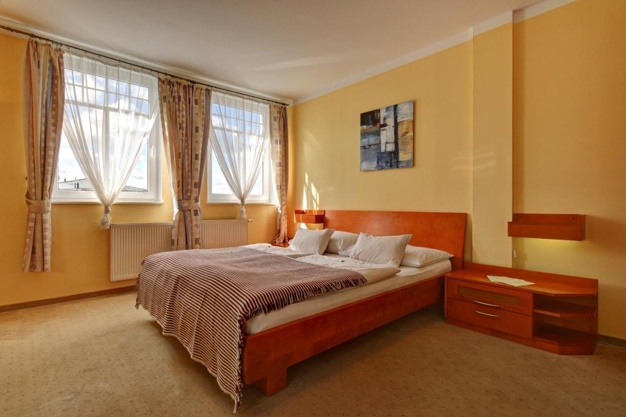 Hotel La Passionaria Марианске-Лазне Экстерьер фото